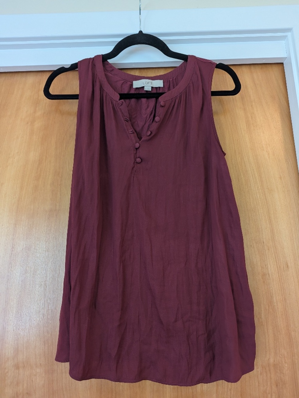 Burgundy loft shirt with pretty covered buttons